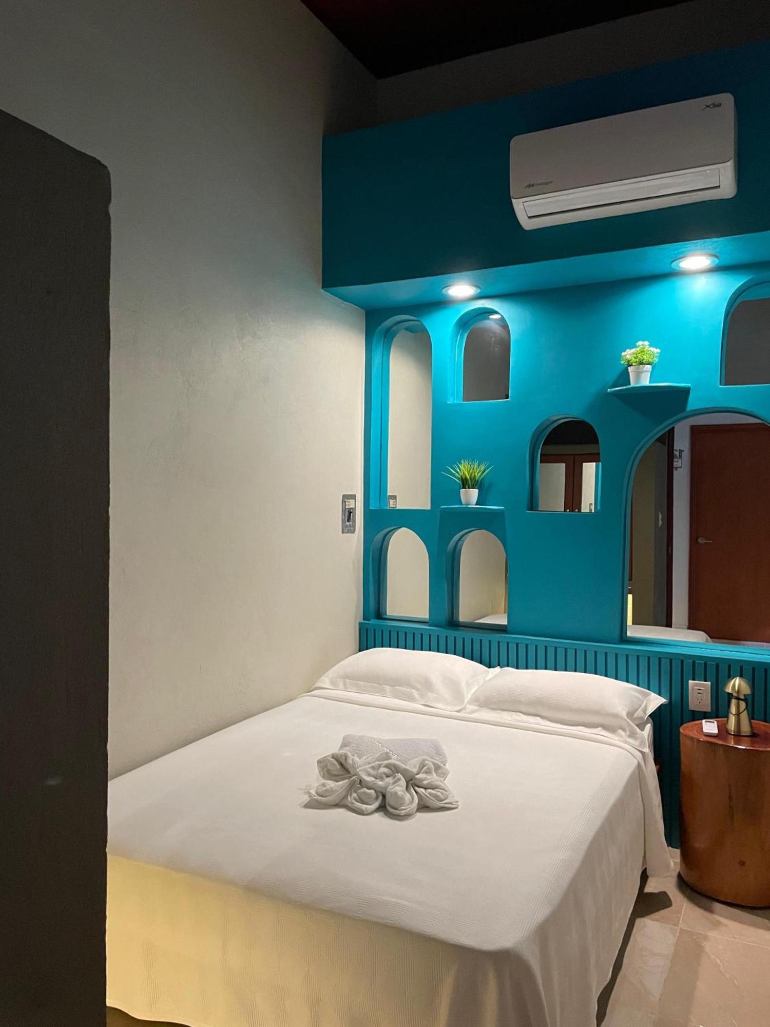Hostal Poquito A Poquito فالادوليد المظهر الخارجي الصورة