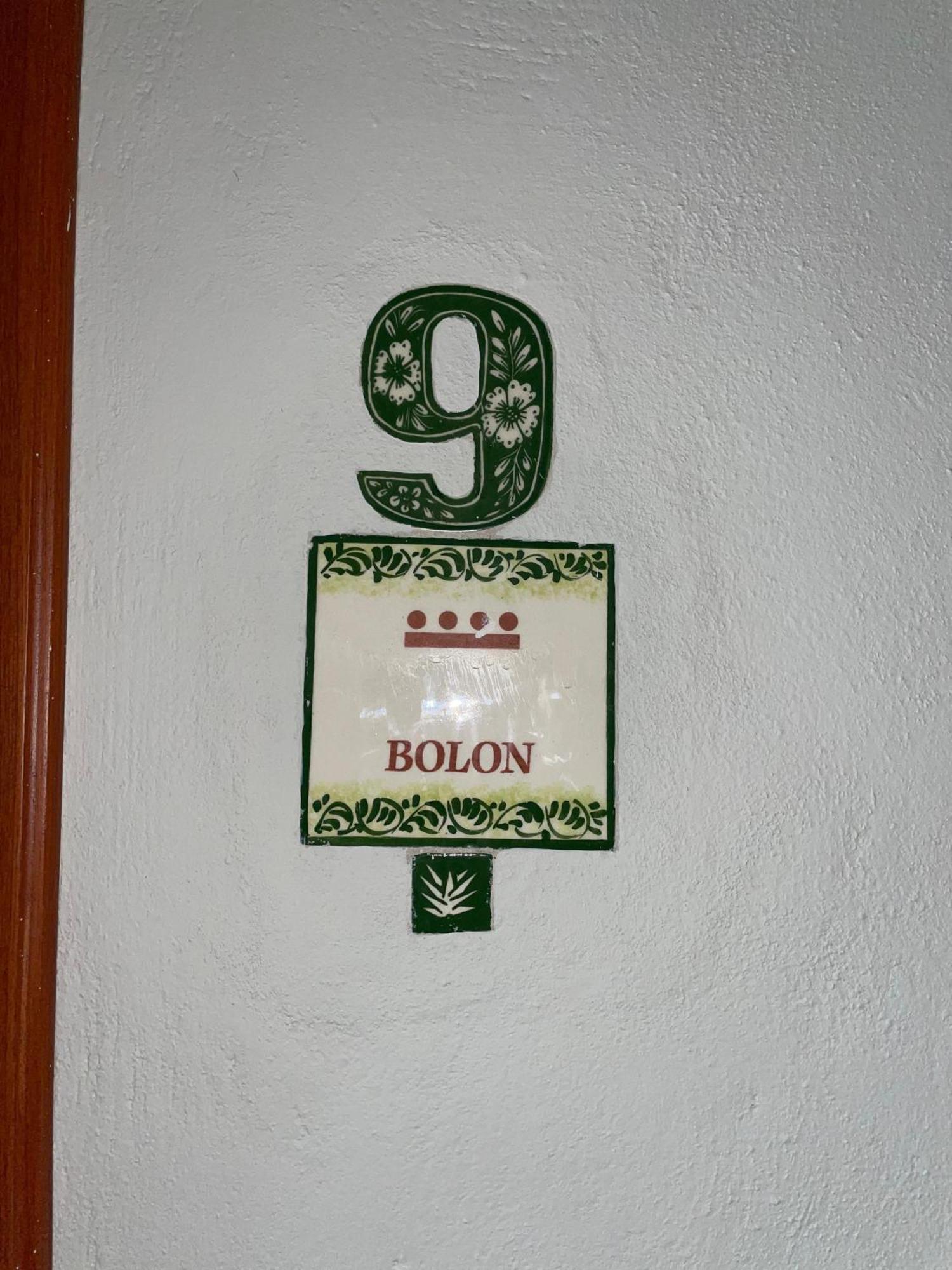 Hostal Poquito A Poquito فالادوليد المظهر الخارجي الصورة