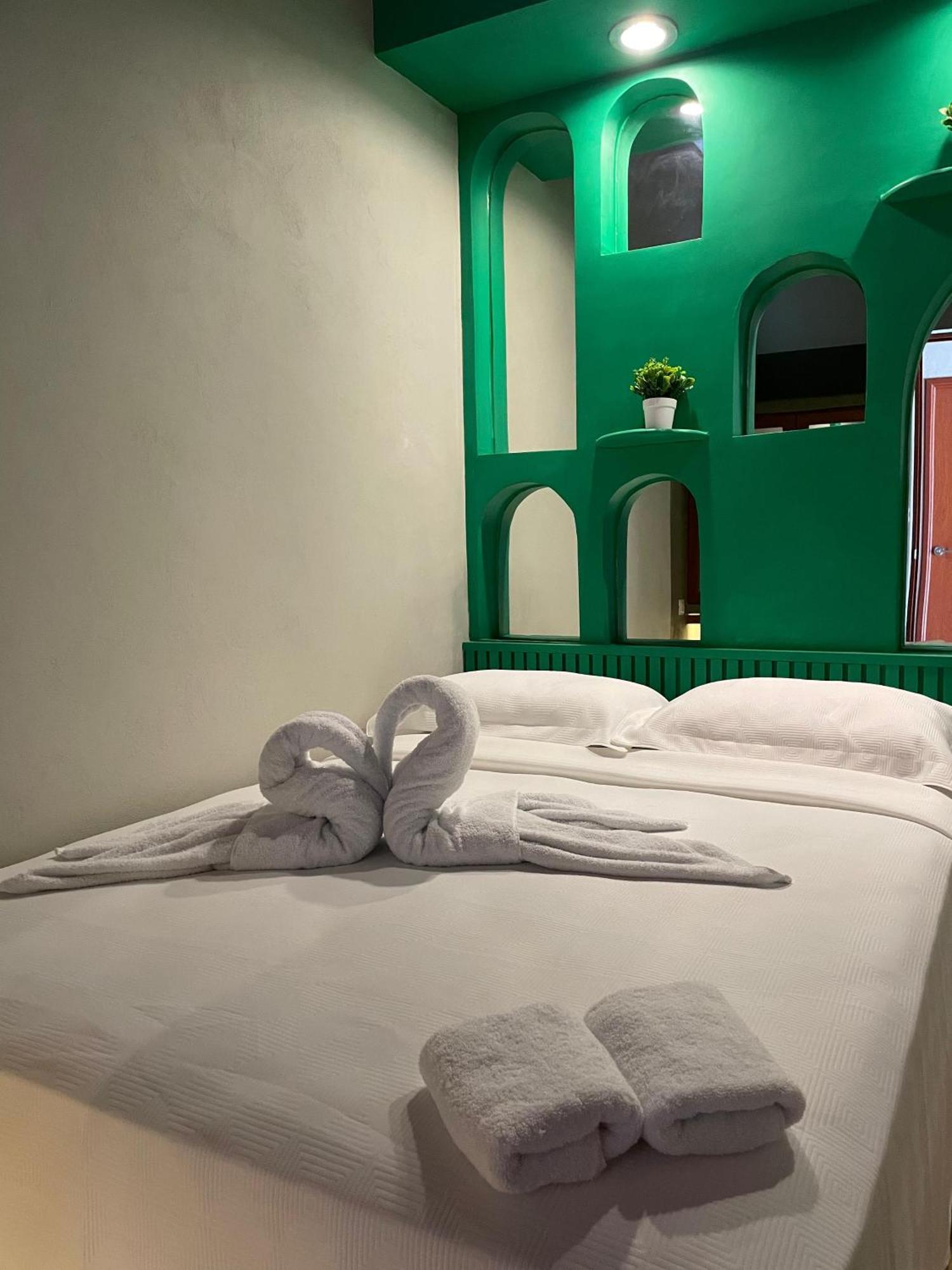 Hostal Poquito A Poquito فالادوليد المظهر الخارجي الصورة