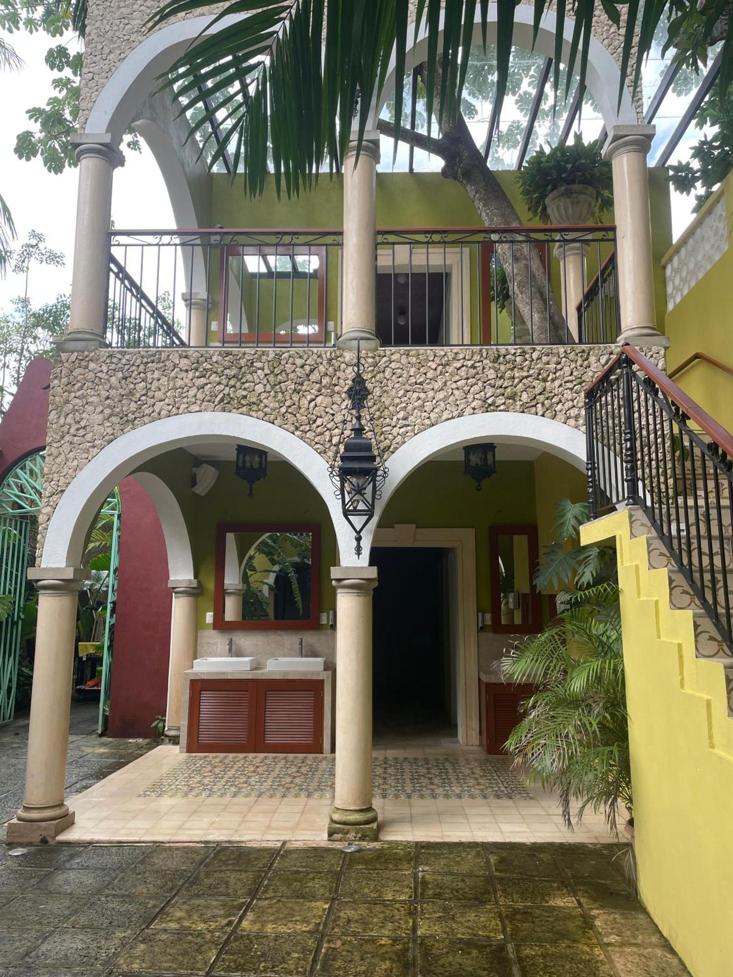 Hostal Poquito A Poquito فالادوليد المظهر الخارجي الصورة